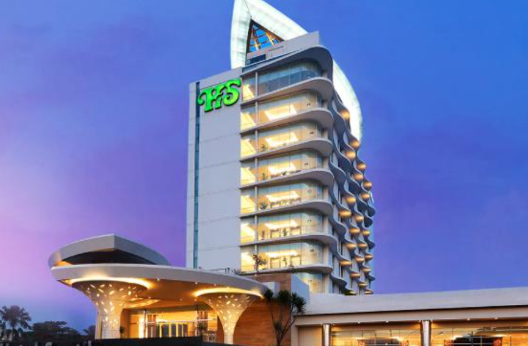 Hotel Santika Premiere